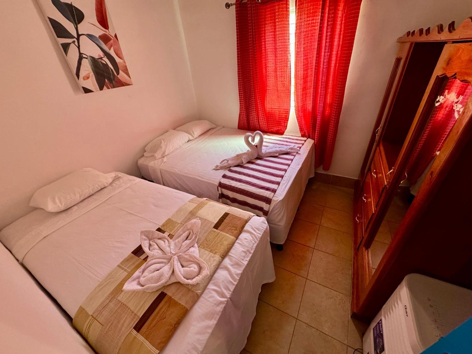 Hostal Inn 1 Flores Exteriér fotografie